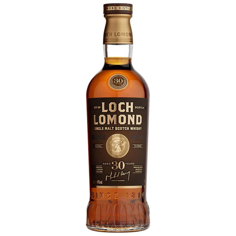 Loch Lomond Single Malt Scotch 30 Year old Highland whisky bottle and glass