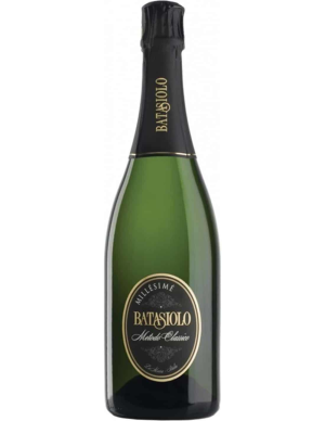 Beni de Batasiolo Metodo Classico 2016 sparkling wine bottle with elegant label.