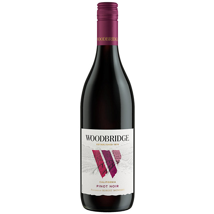 Woodbridge Pinot Noir California 750 ML